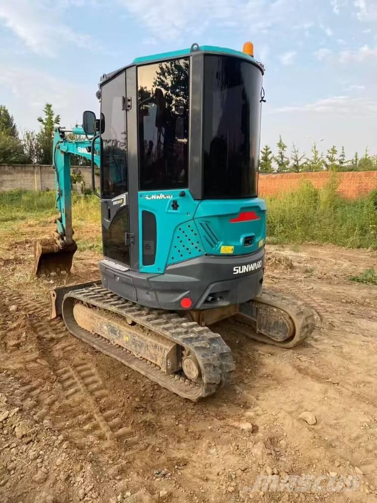 Sunward SWE 25 UF Mini excavatoare < 7t