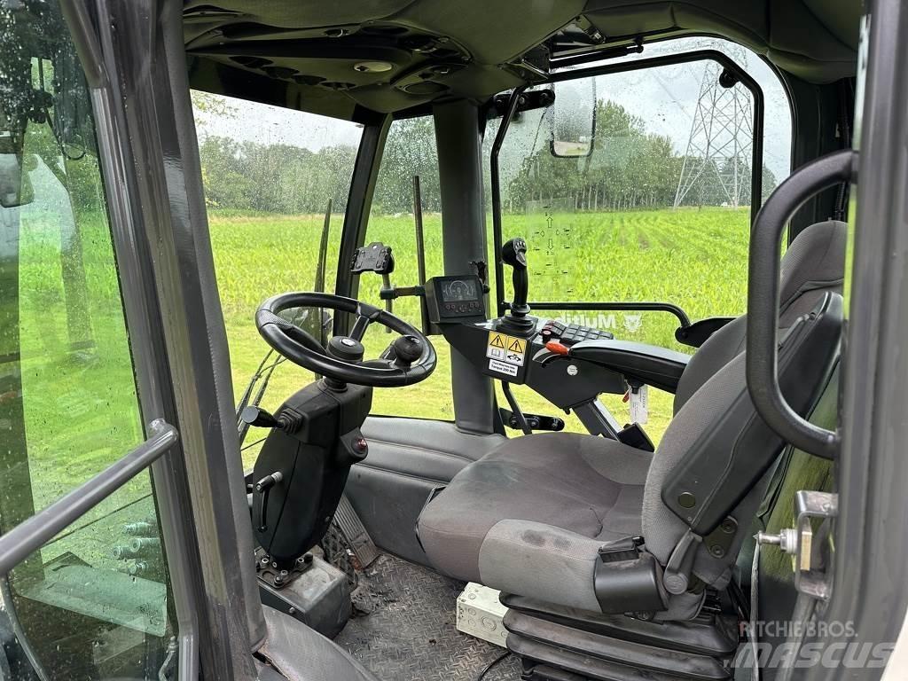 Multihog MX-75 Tractoare