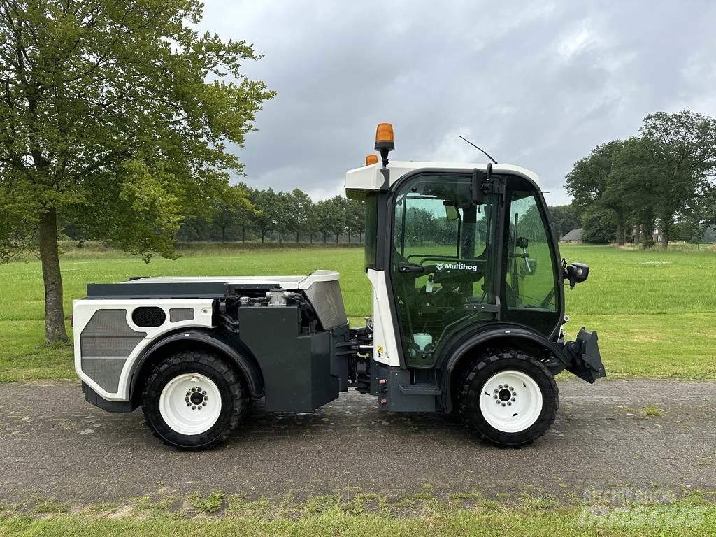 Multihog MX-75 Tractoare