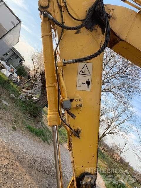 Komatsu PC180NLC-7 Excavatoare pe șenile
