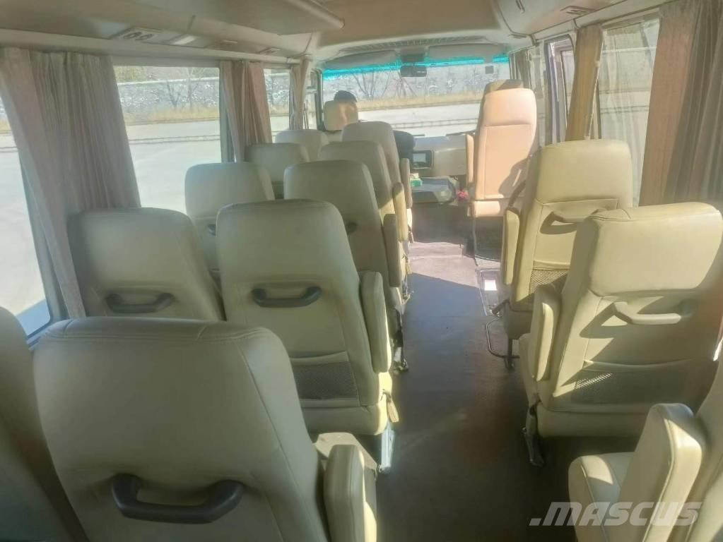 Toyota Coaster Bus Mini autobuze