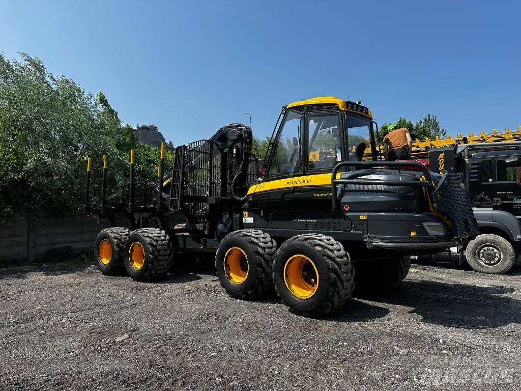 Ponsse Buffalo 8W Transportoare