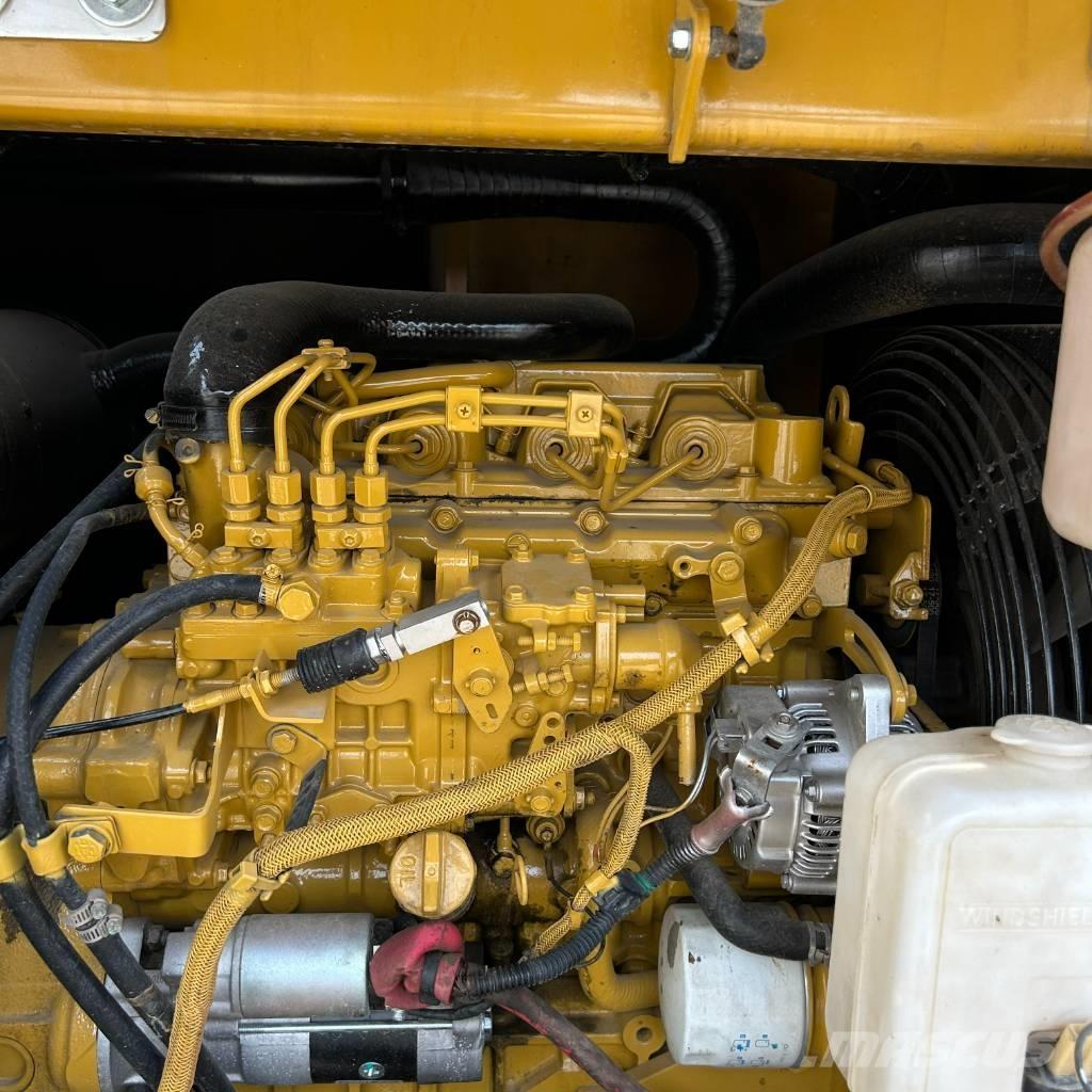 CAT 307E Excavatoare pe șenile
