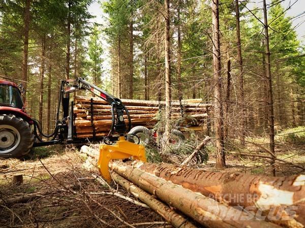 Mowi 850 Remorci forestiere