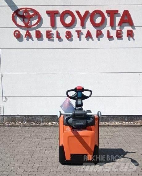Toyota LPE 250 Transpaleta manuala