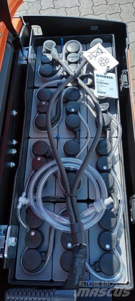 Toyota LPE 250 Transpaleta manuala