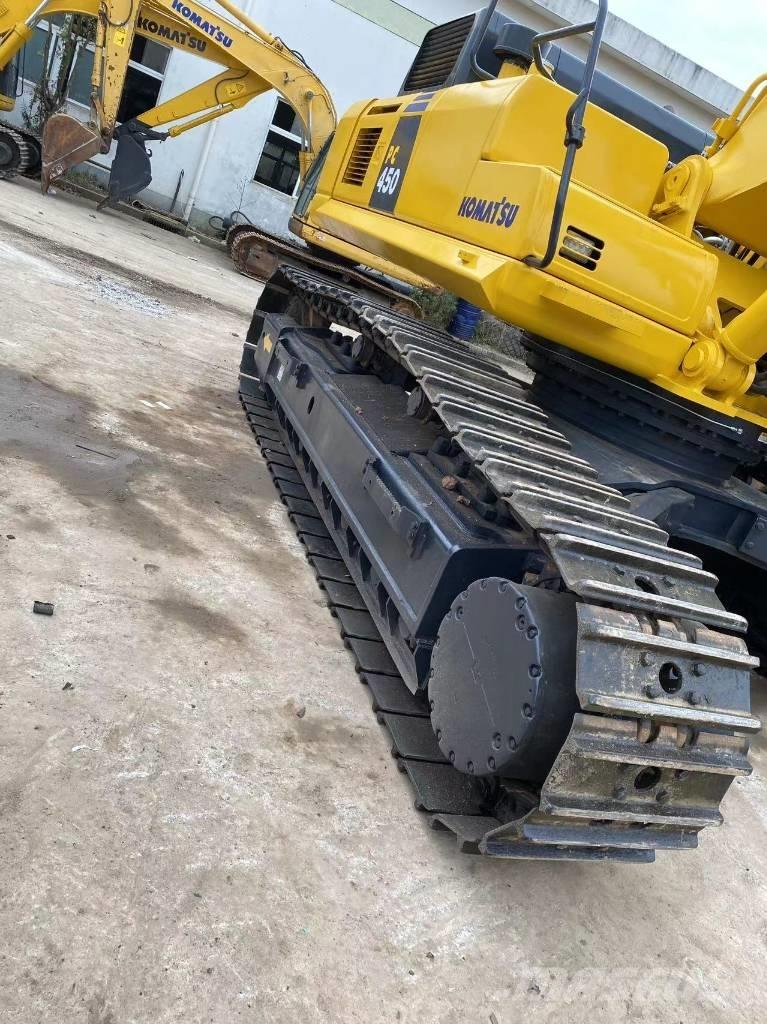 Komatsu PC 450 Excavatoare pe șenile
