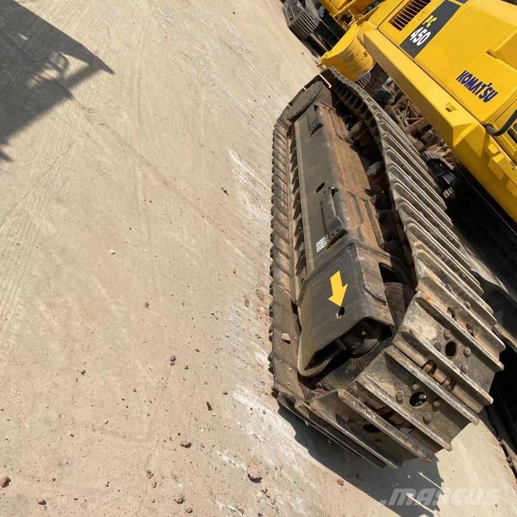 Komatsu PC 450 Excavatoare pe șenile
