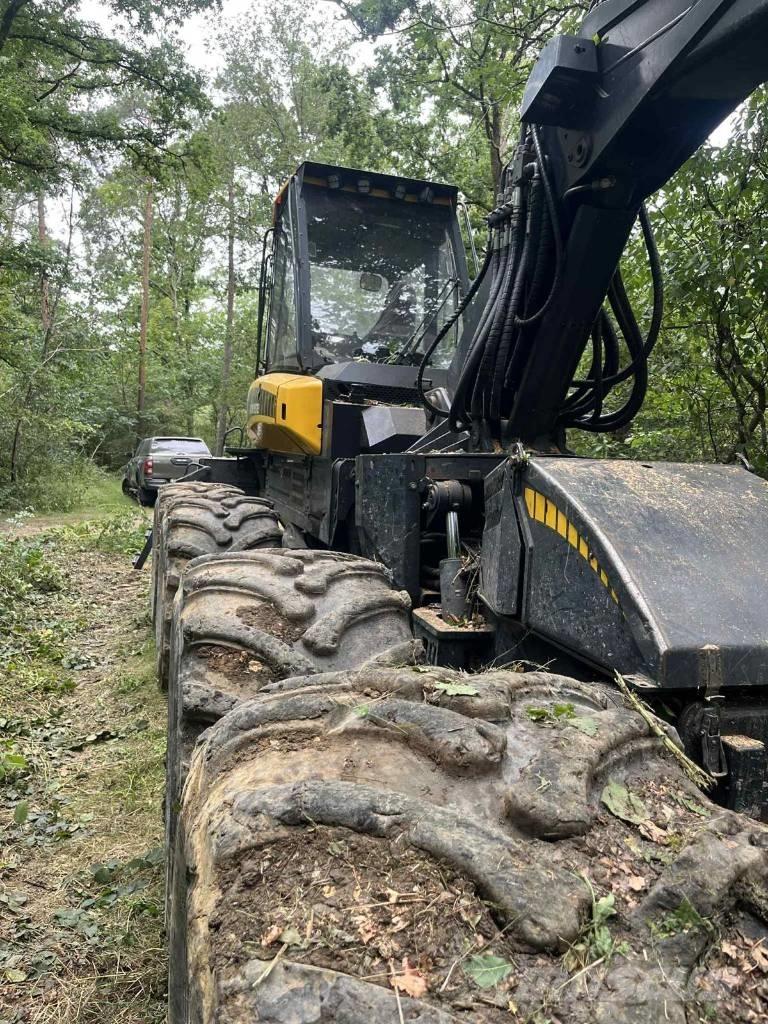 Ponsse Fox Combine forestiere