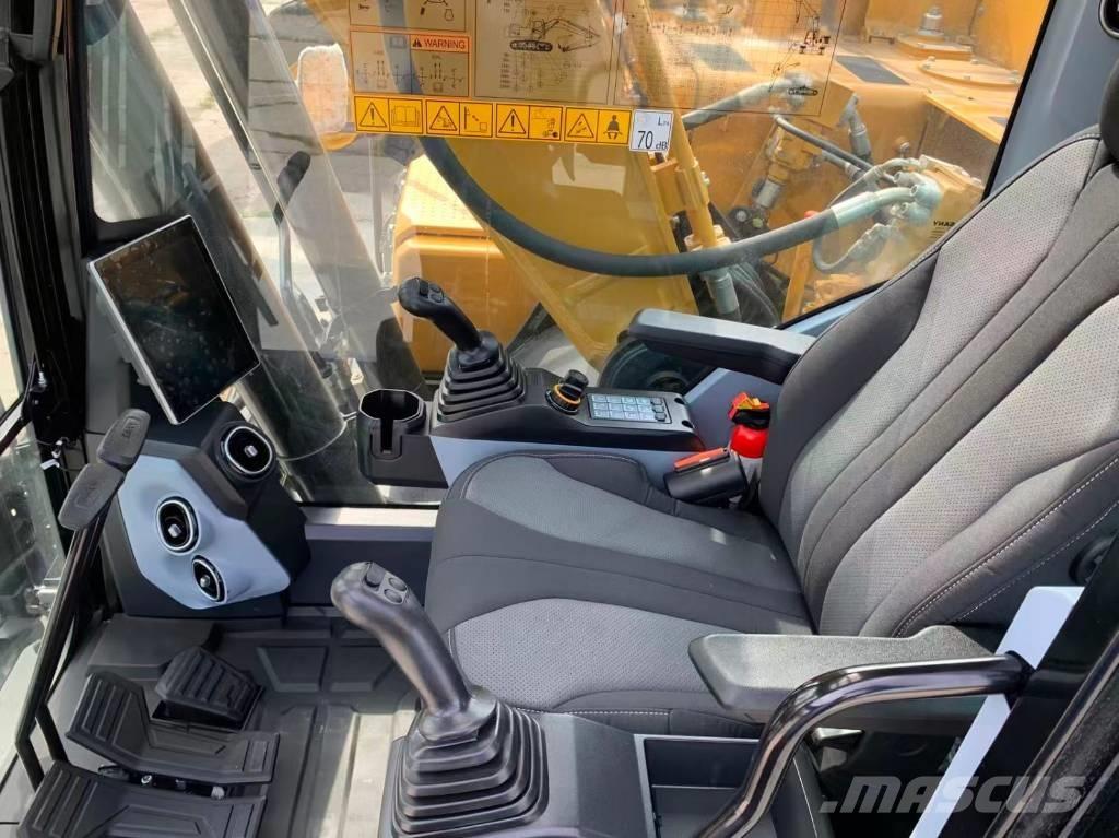 Sany SY 215 C LC Excavatoare pe șenile
