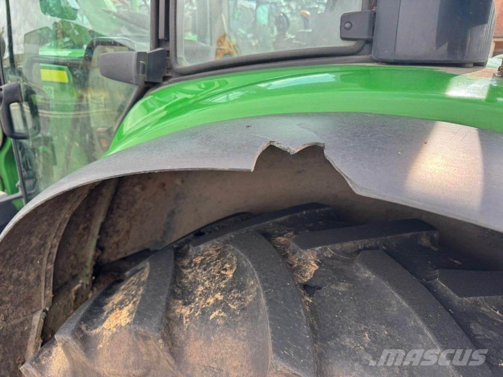John Deere 6110M Tractoare