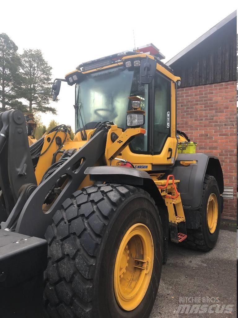 Volvo L90H Incarcator pe pneuri