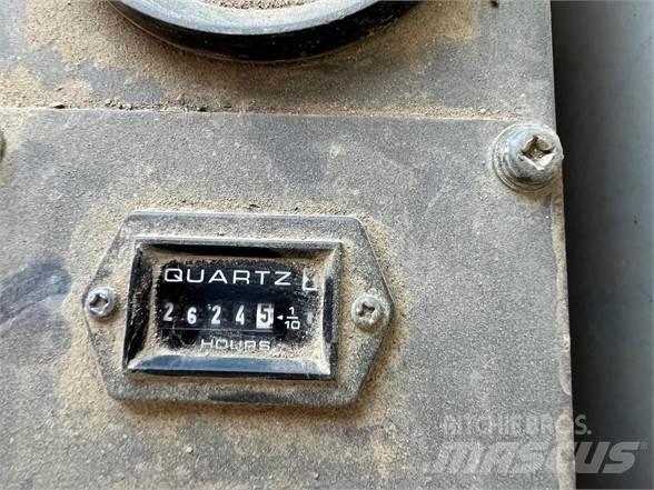 IHI IC75 Autobasculante cu senile