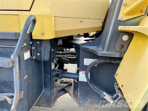 Komatsu WA320 Incarcator pe pneuri