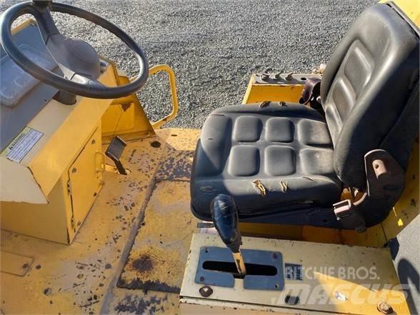 Sakai SV510 Compactoare monocilindrice