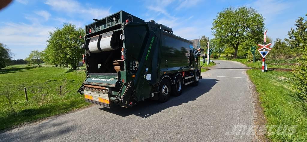 Dennis Elite Camion de deseuri