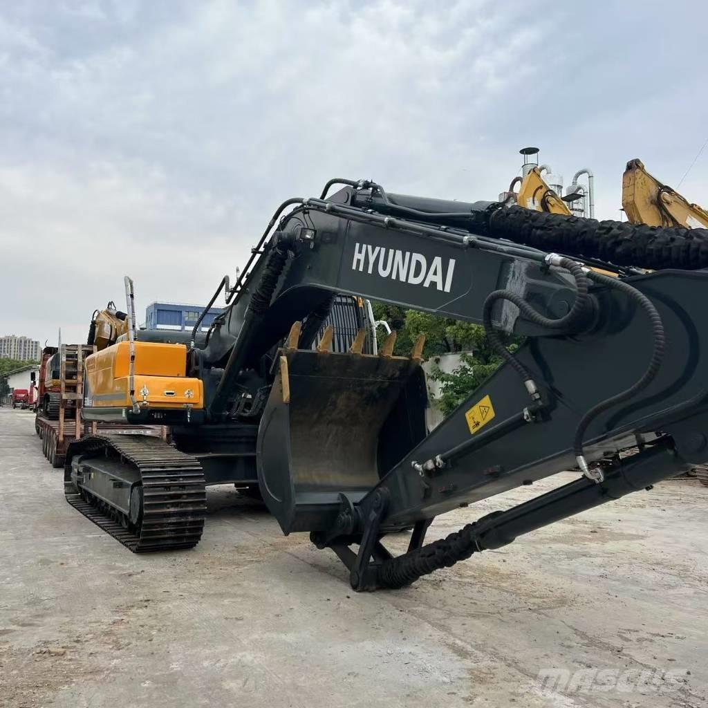 Hyundai R330LC-9T Excavatoare pe șenile
