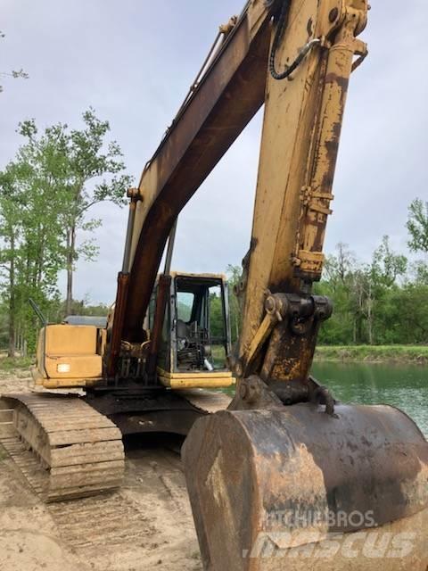 Komatsu PC 200 Excavatoare pe șenile
