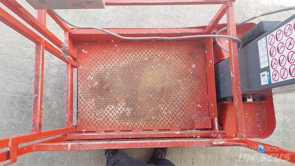 SkyJack SJ12 Ascensoare verticale catarg