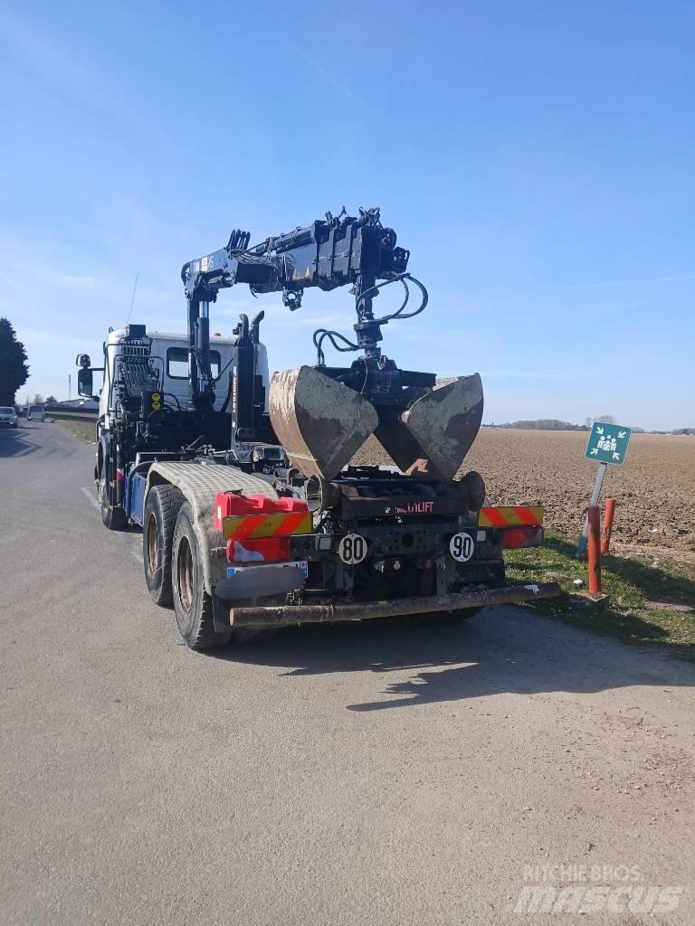 Scania P 400 Camion cu carlig de ridicare