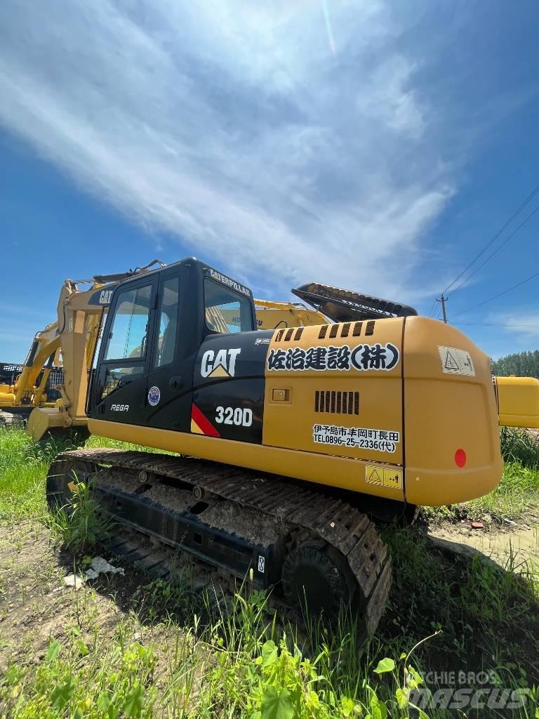 CAT 320d Excavatoare pe șenile

