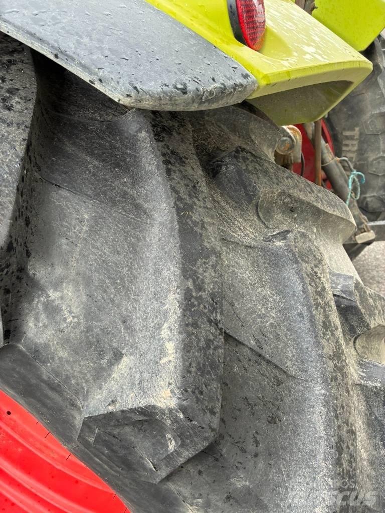 CLAAS 430 Tractoare