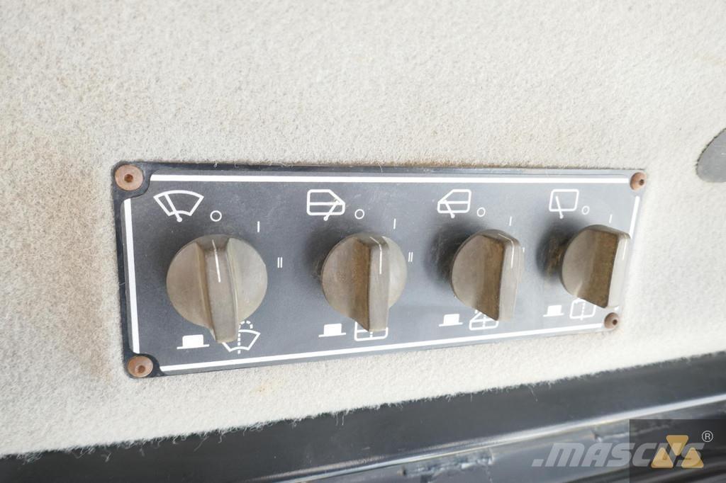 CAT D6T LGP Buldozere pe senile