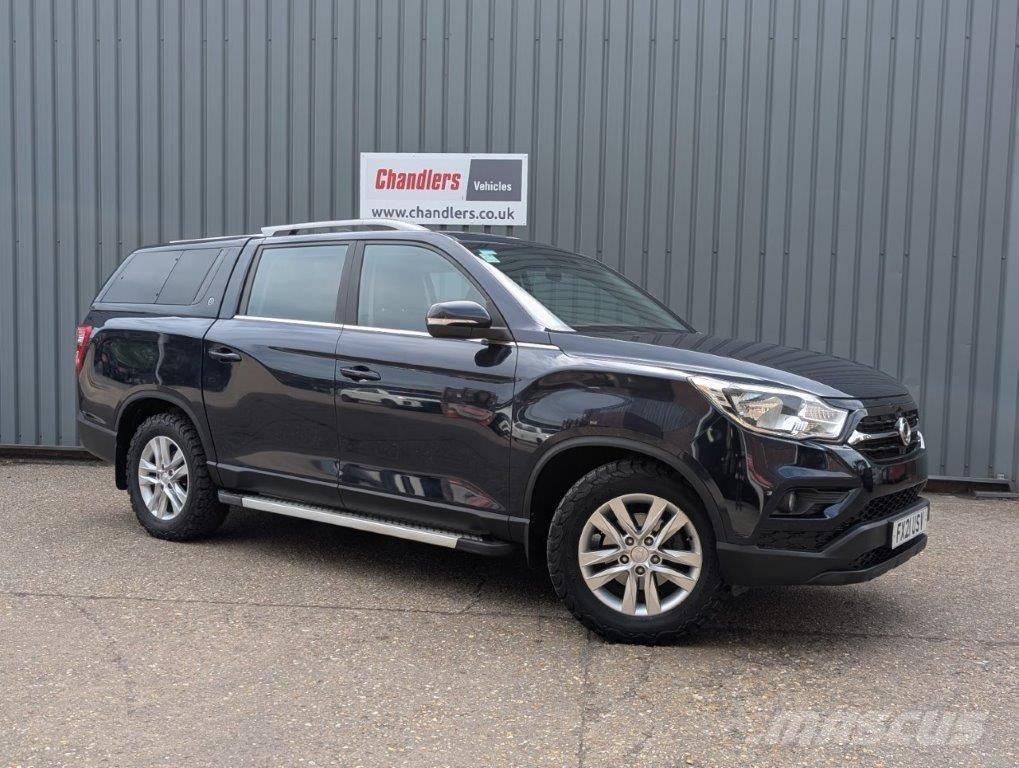 Ssangyong Musso Masini