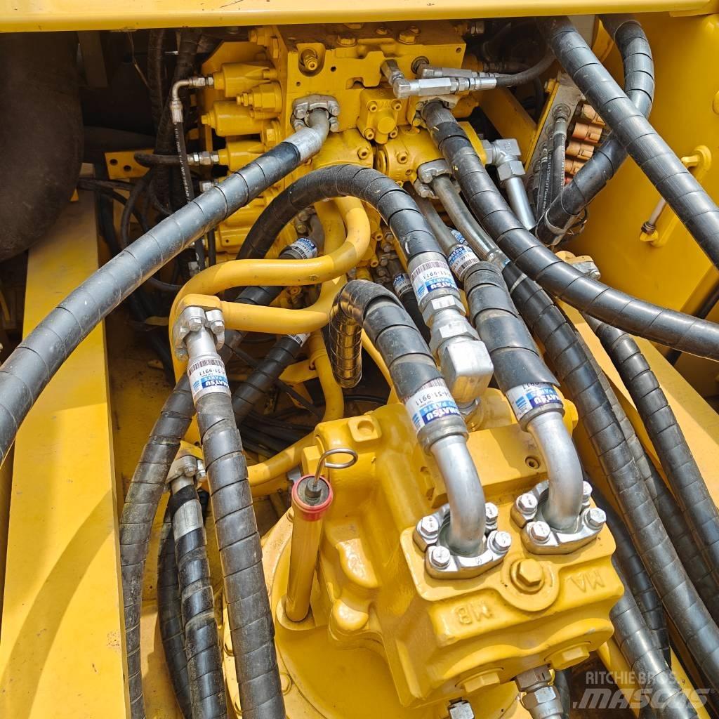Komatsu 350-7 Excavatoare pe șenile
