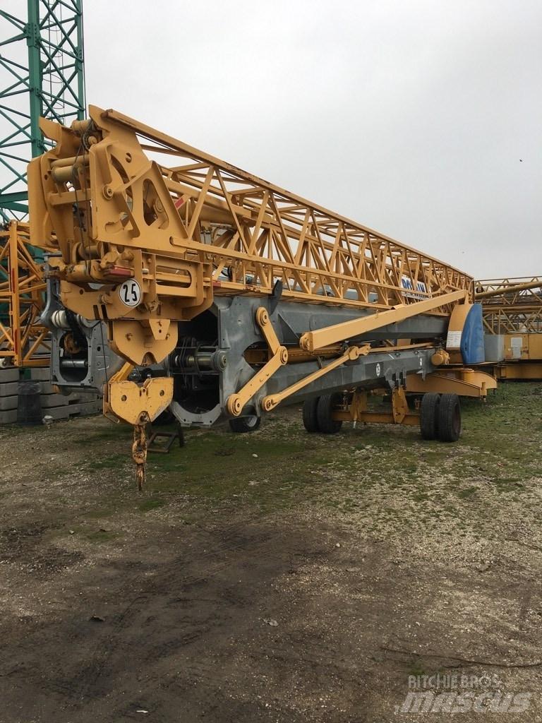 Potain IGO 36 Self erecting cranes