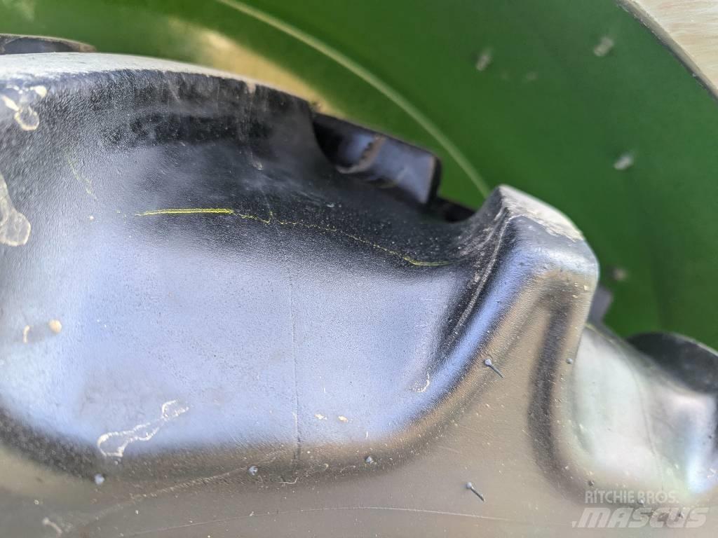 John Deere 5075GN Tractoare