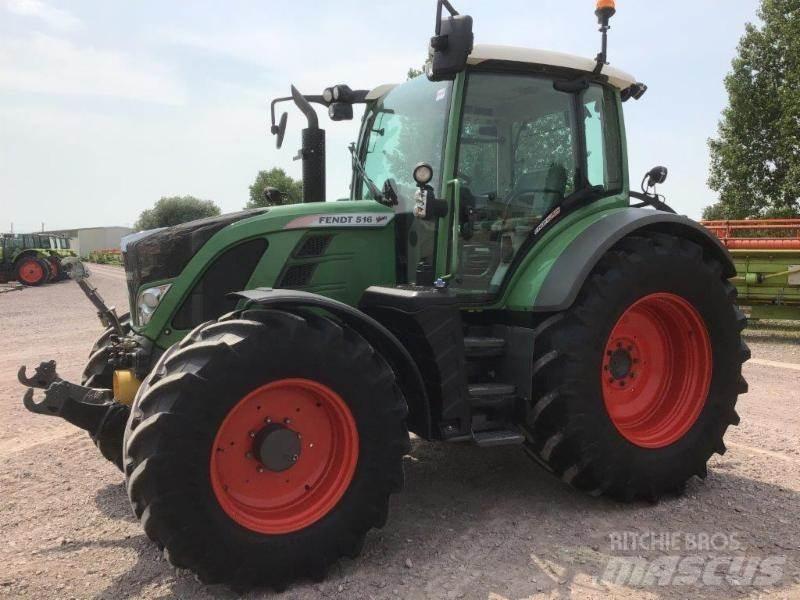 Fendt 516 Vario Tractoare