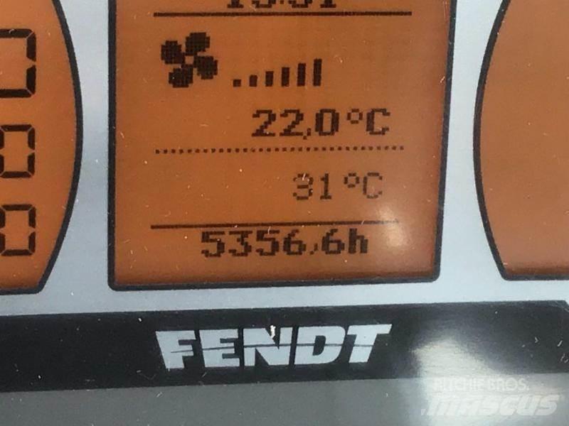 Fendt 516 Vario Tractoare