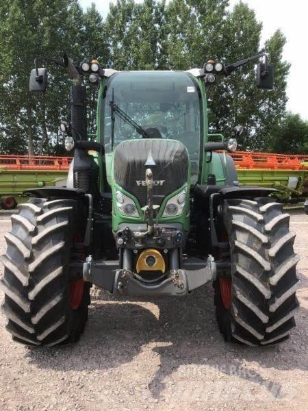 Fendt 516 Vario Tractoare