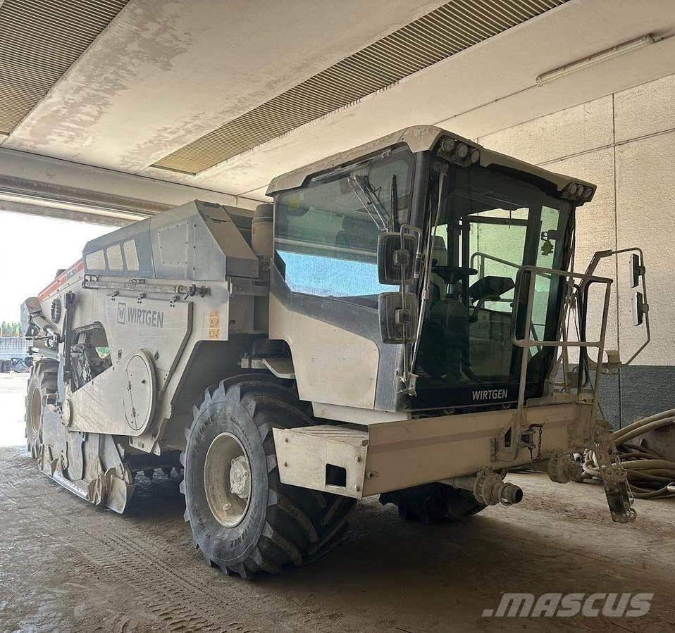 Wirtgen WR250i Reciclatori asfalt