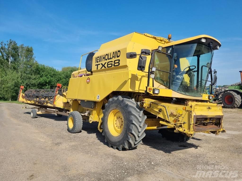 New Holland TX 68 Combine de secerat