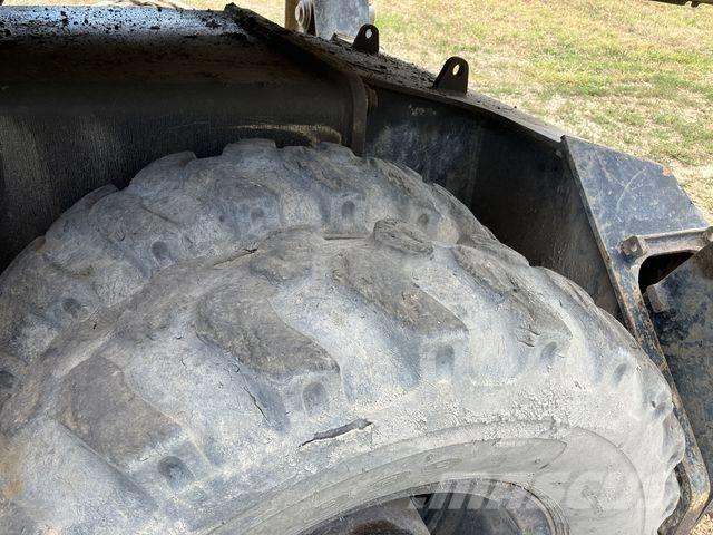 JCB JS 145 W Excavatoare cu roti
