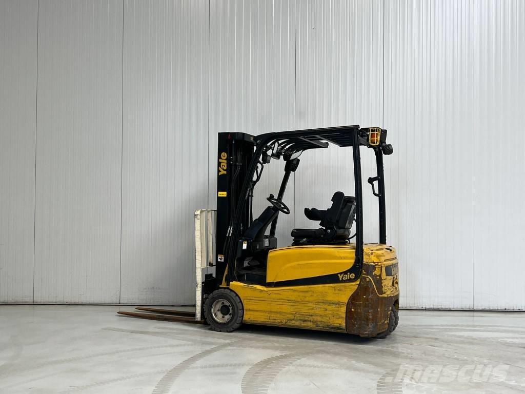 Yale ERP20VT LWB Stivuitor electric