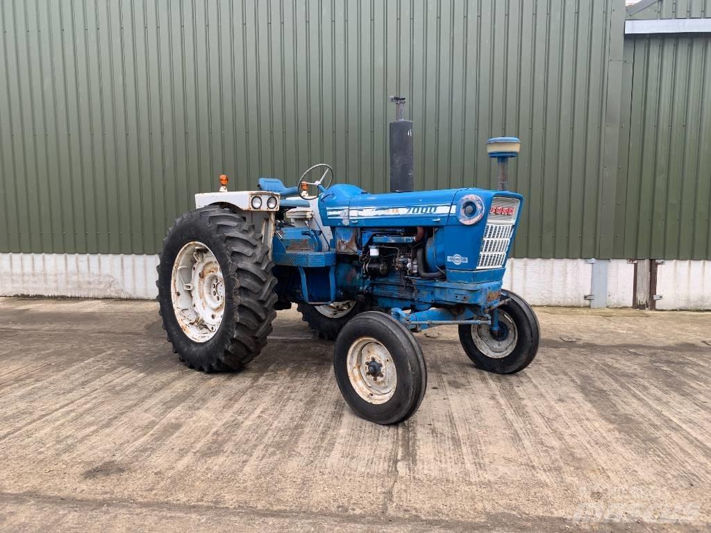 Ford 7000 Tractoare