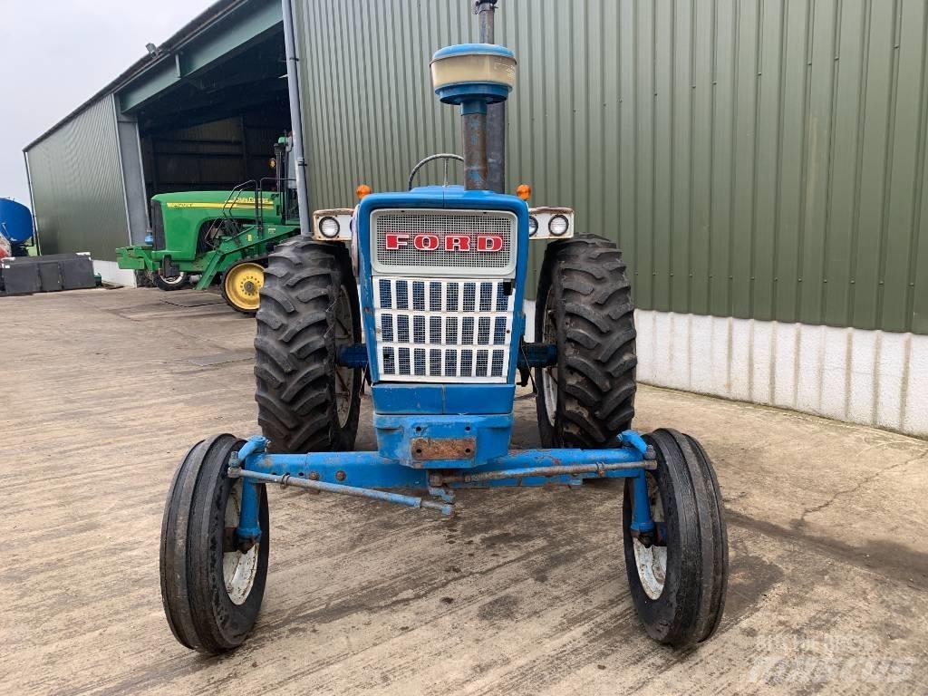 Ford 7000 Tractoare
