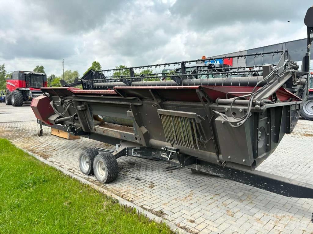 Massey Ferguson 7347 Combine de secerat