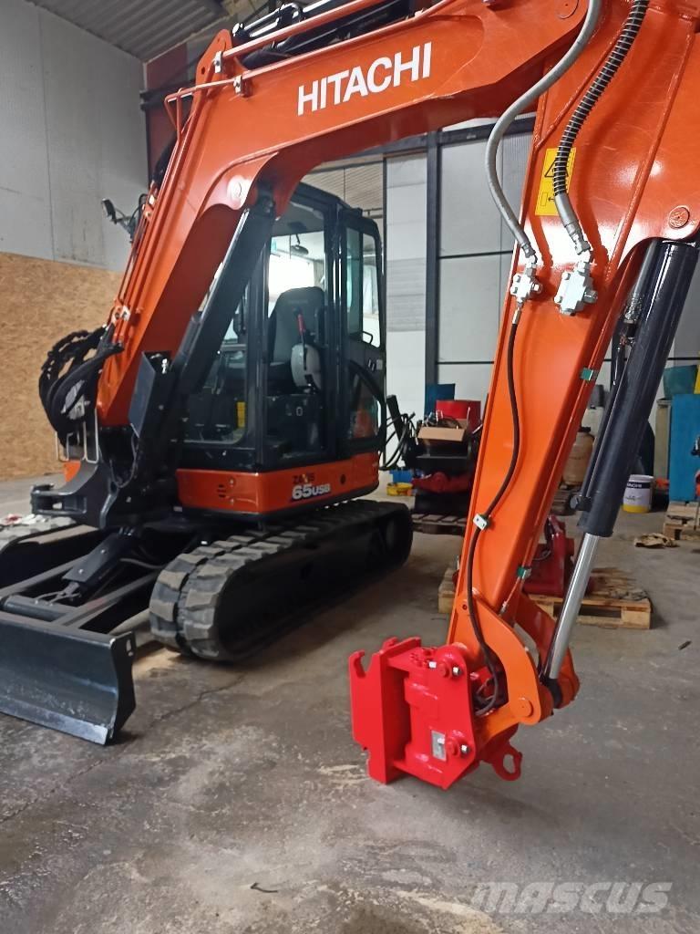 Hitachi ZX65 Excavatoare pe șenile
