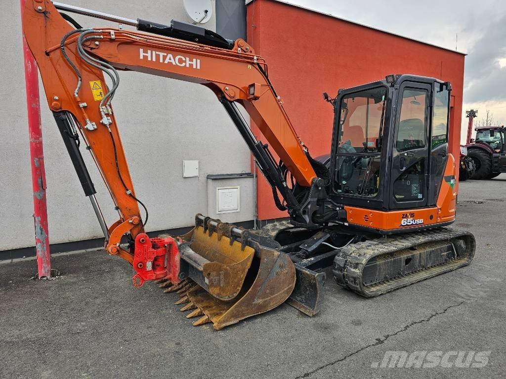 Hitachi ZX65 Excavatoare pe șenile
