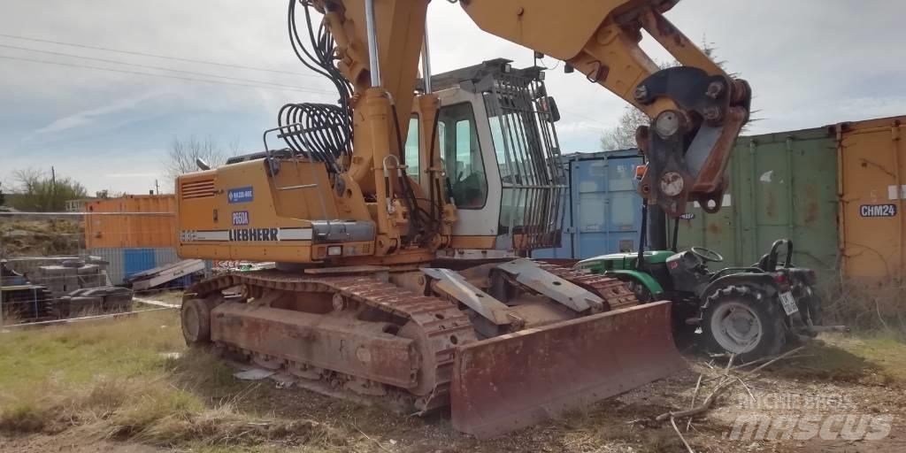 Liebherr R 932 T Excavatoare speciale