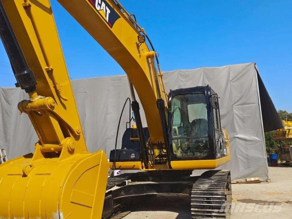 CAT 320 C L Excavatoare pe șenile
