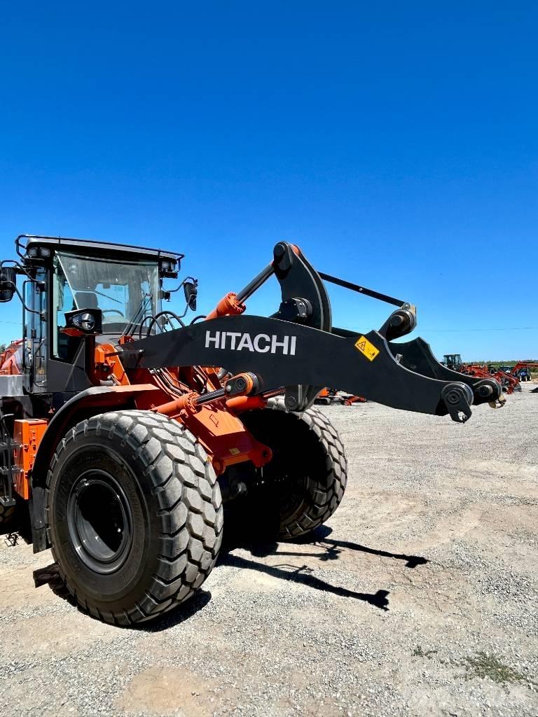 Hitachi ZW220-7 Incarcator pe pneuri