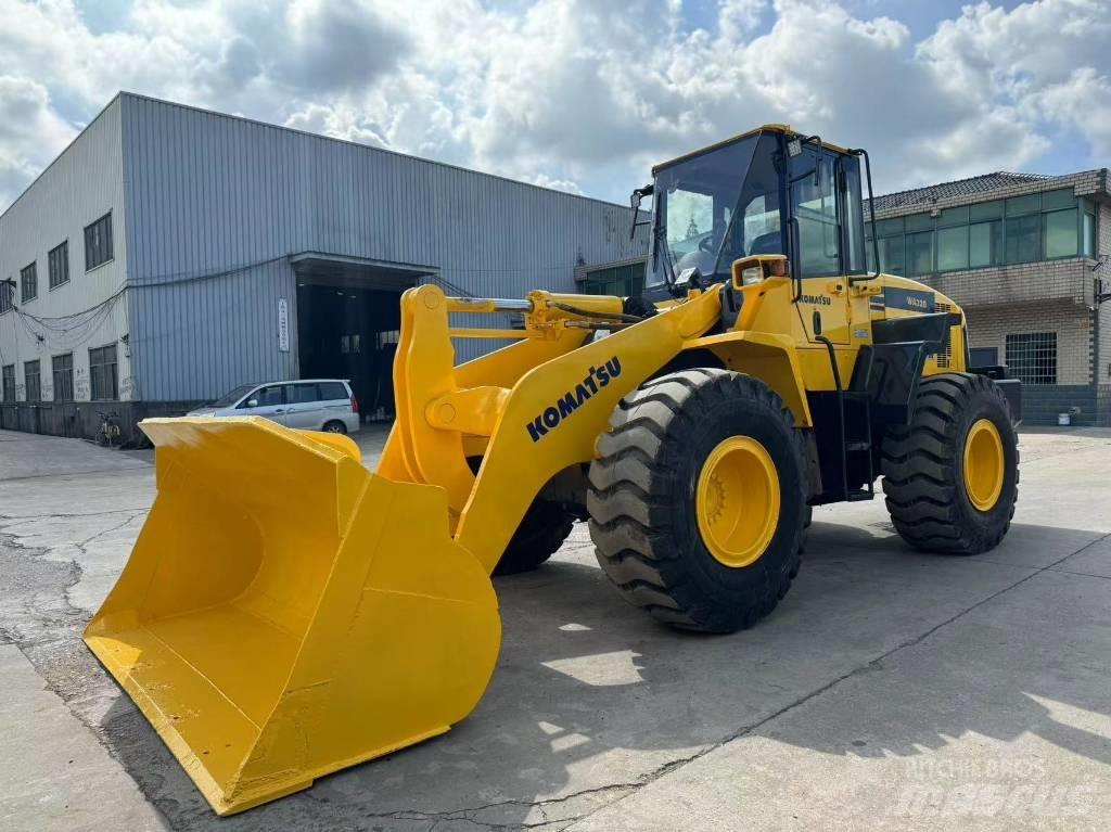 Komatsu WA 320-5 Incarcator pe pneuri