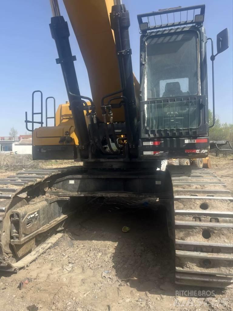 Sany 750H Excavatoare pe șenile
