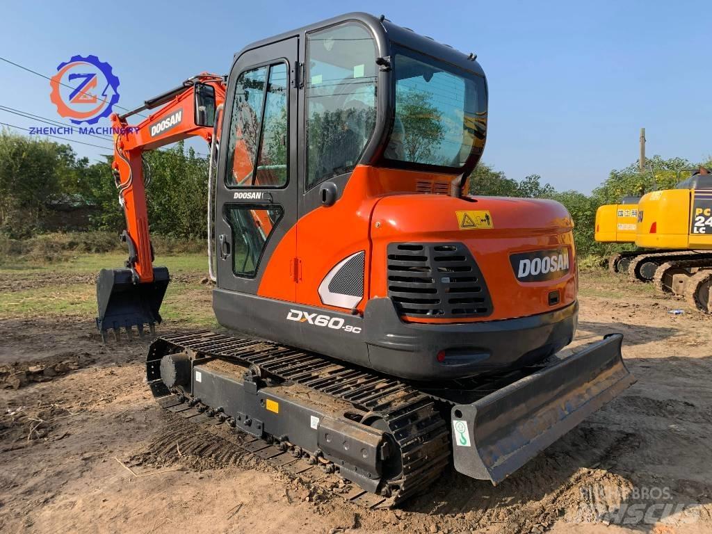 Doosan DX 60 Mini excavatoare < 7t