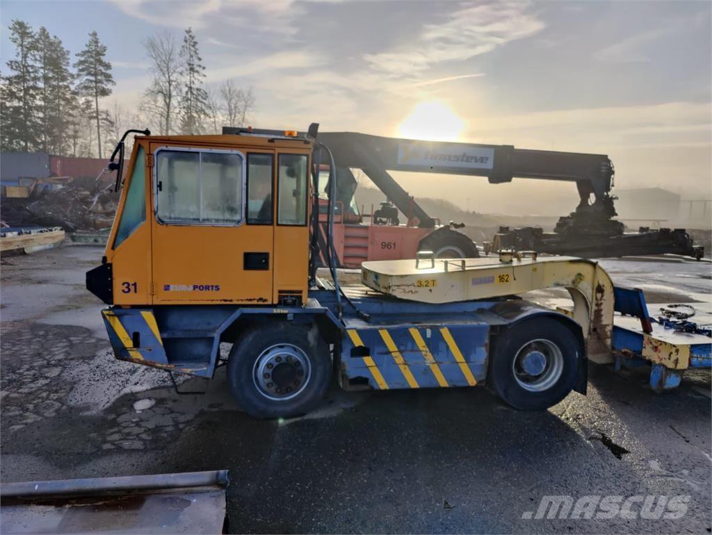 Sisu TR 180 AL 2 Adaptor terminal